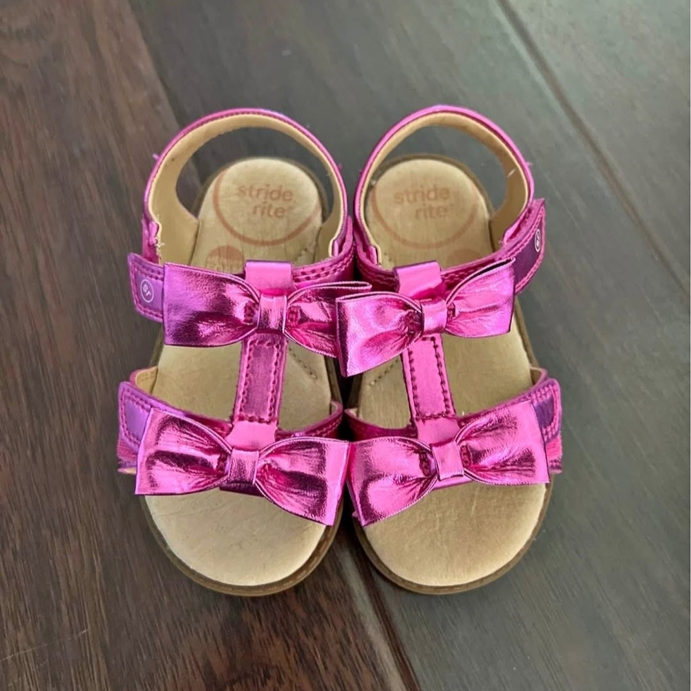Stride Rite Pink Velcro Sandals for Kids
